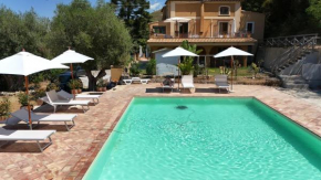 Villa con Piscina Privata a 2 kilometri da Tropea